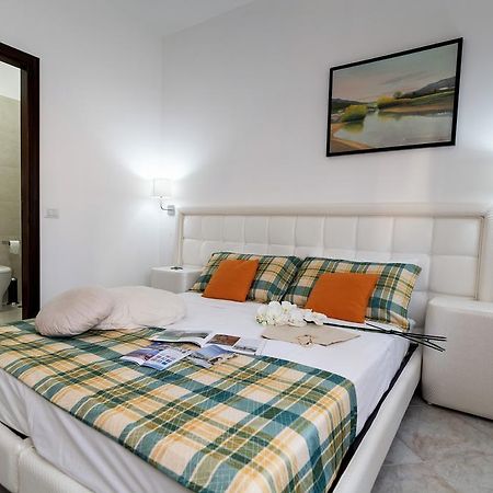 Giannina B&B อากรอโปลี ภายนอก รูปภาพ